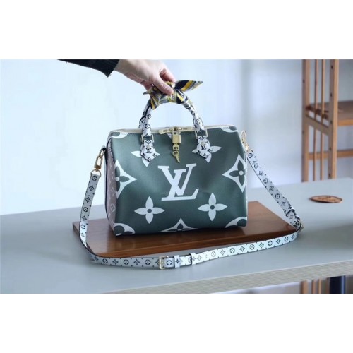 Louis Vuitton Monogram Canvas Speedy 30 M40391 green