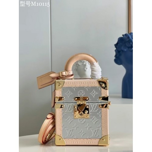 Louis Vuitton Monogram Vernis M10115 gray