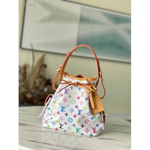Louis Vuitton NEONOE M42229 white