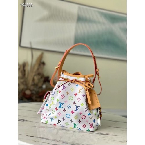 Louis Vuitton Original NEONOE M42229 white