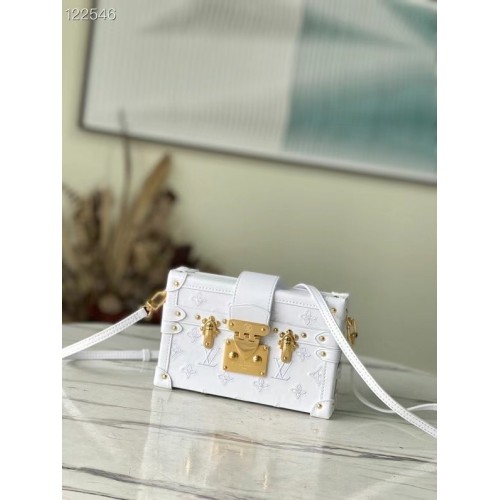 Louis Vuitton PETITE MALLE M20847 white