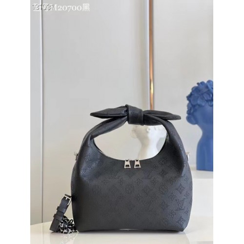 Louis Vuitton WHY KNOT PM M20700 black