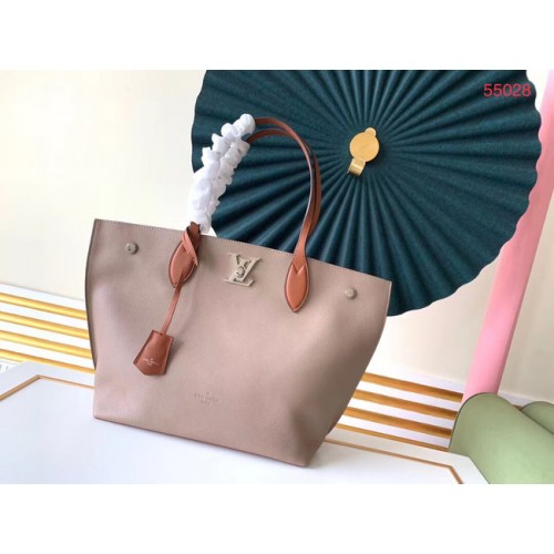 Louis vuitton original LOCKME GO M55028 apricot