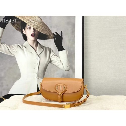 MEDIUM DIOR BOBBY BAG Warm Taupe Box Calfskin M9327 Camel