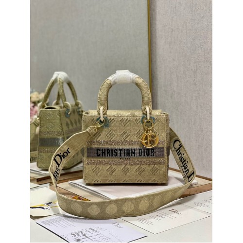 MEDIUM LADY DIOR BAG M0565O Cream