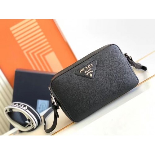 Prada Leather bag with shoulder strap 1DB820 black