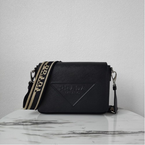 Prada Leather bag with shoulder strap 2BV031 black