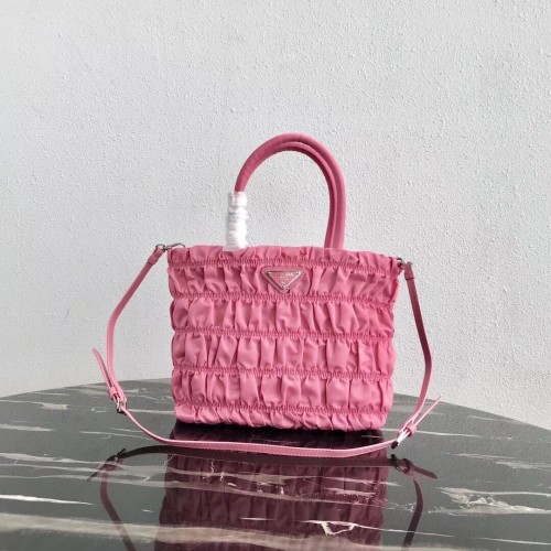 Prada Re-Edition nylon Tote bag 1BG321 pink