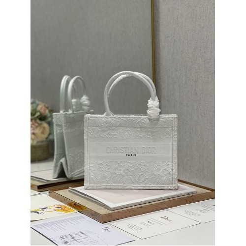 SMALL DIOR BOOK TOTE Embroidery M1265ZRGO white