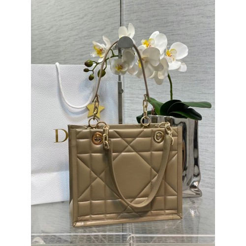 SMALL DIOR ESSENTIAL TOTE BAG Hazelnut Archicannage Calfskin M87211 BLACK