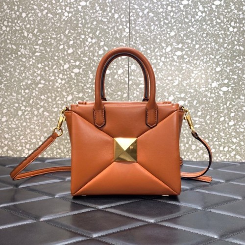 VALENTINO GARAVANI small One Stud Sheepskin tote Bag XW0B0K59 brown