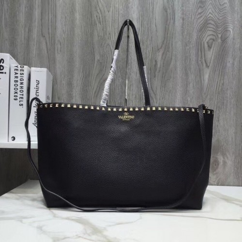 VALENTINO Rockstud grained leather shopper 93316 black