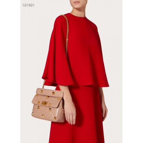 Valentino mini Garavani Roman Stud V2061 pink