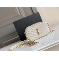 Yves Saint Laurent VINTAGE CAMERA BAG IN Calfskin Leather 6125791 white