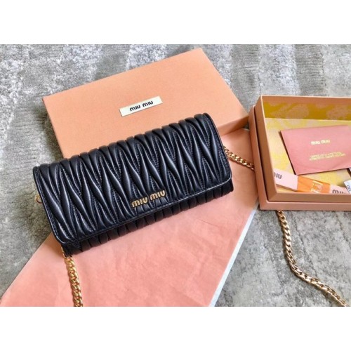 miu miu Matelasse Nappa Leather Clutch 5DH002 black
